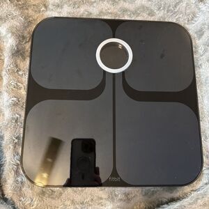 Fitbit Aria 2 Wi-Fi Smart Scale FB201B Black Digital Weight Body Fat BMI Analyze